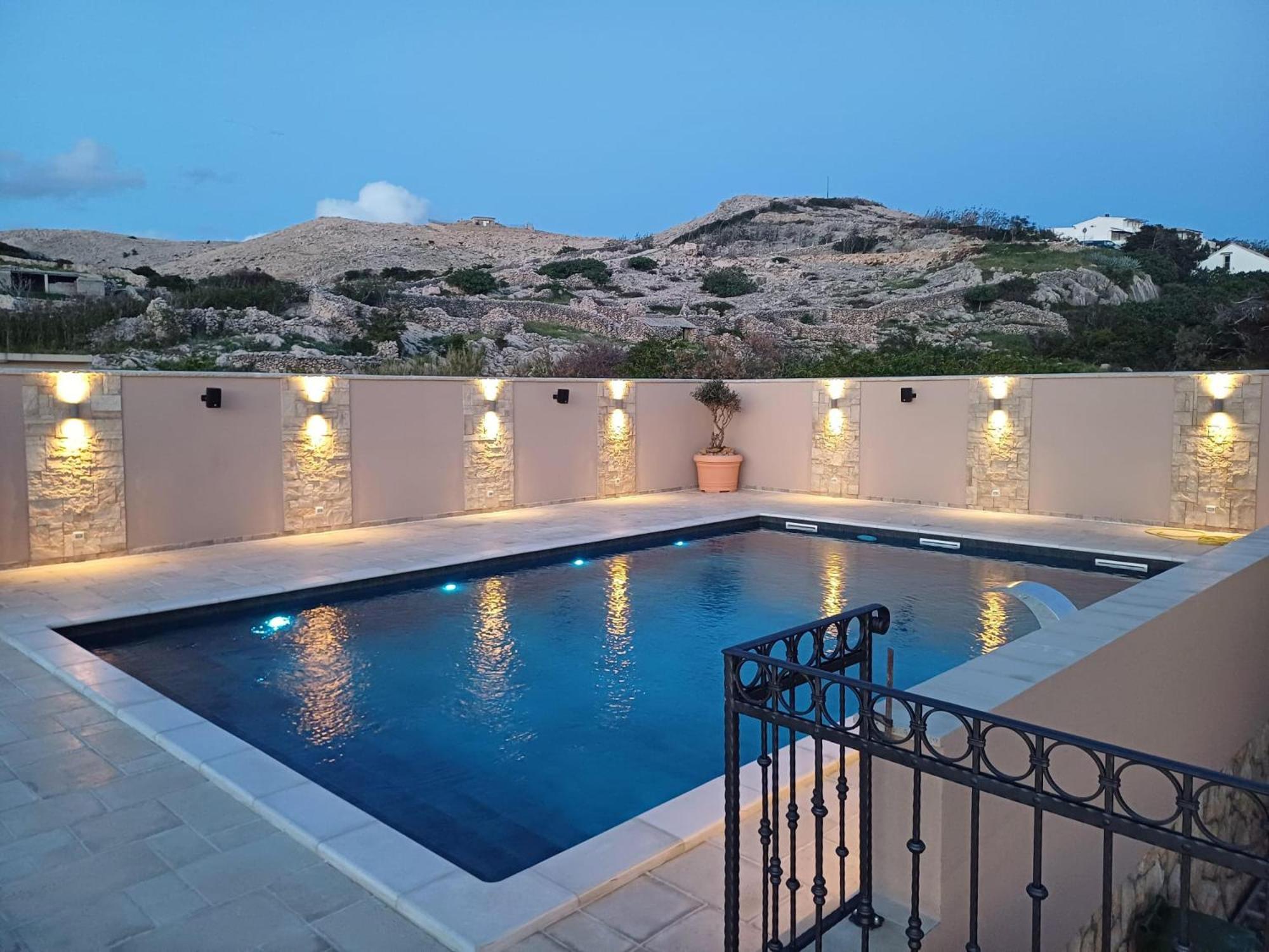 Bed & Breakfast Marta & Tona Kustici Ngoại thất bức ảnh