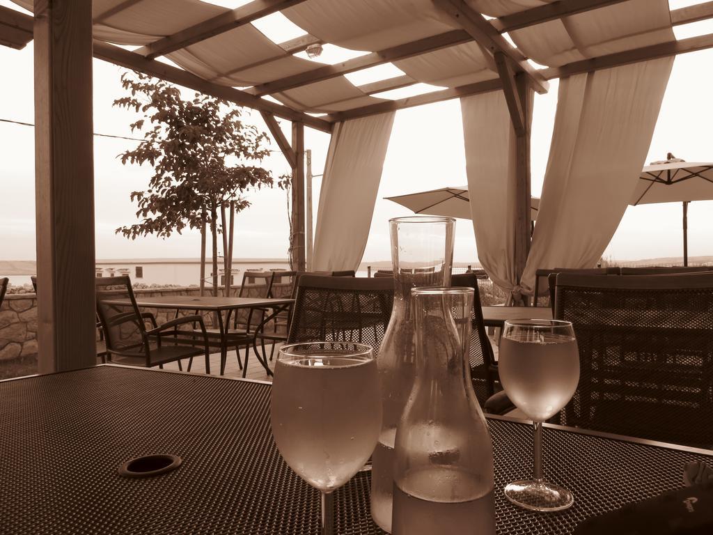 Bed & Breakfast Marta & Tona Kustici Ngoại thất bức ảnh