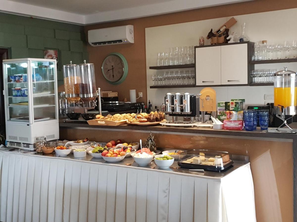 Bed & Breakfast Marta & Tona Kustici Ngoại thất bức ảnh